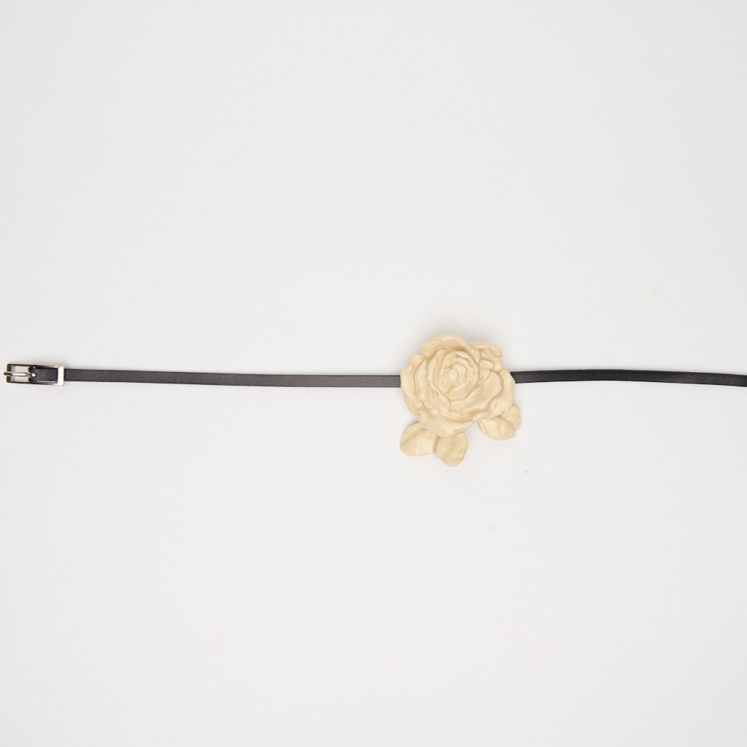 Rosa Belt Necklace White