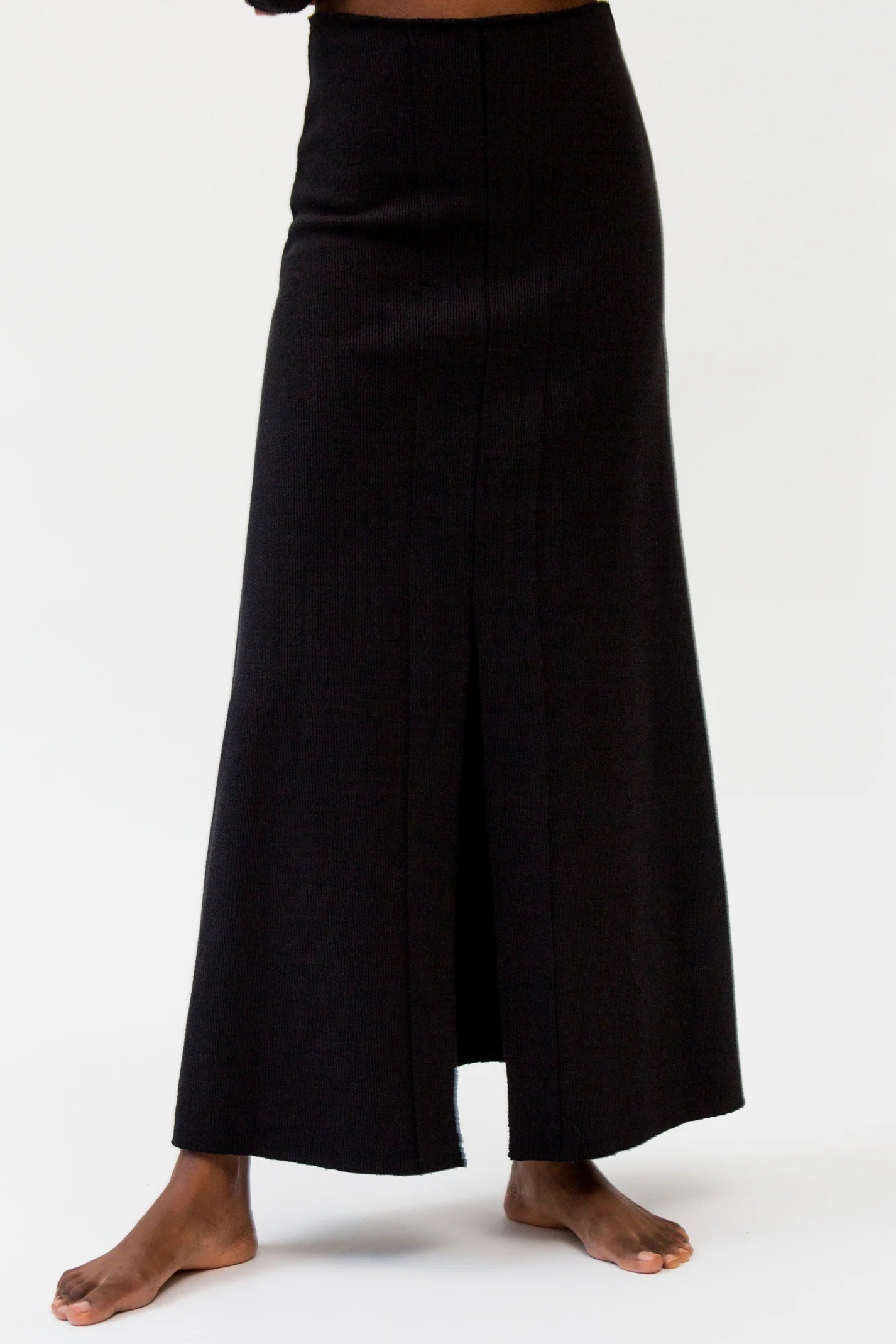 SUNSET SKIRT BLACK